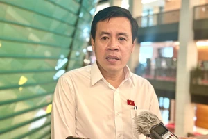 Xóa độc quyền vàng miếng là 'mồ chôn' của buôn lậu và chênh lệch giá vàng