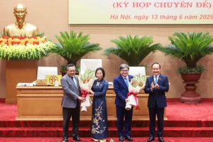 Ông Trương Việt Dũng được bầu giữ chức Phó Chủ tịch UBND TP Hà Nội