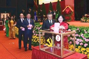 Danh sách 75 nhân sự Ban Chấp hành Đảng bộ TP Hà Nội khóa mới