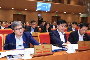 Hà Nội tích cực giải bài toán ngập úng, ùn tắc và ô nhiễm môi trường