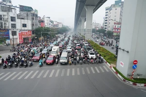 Hà Nội quy định phạm vi, khung giờ hạn chế phương tiện giao thông vào nội đô