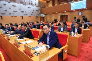 Hà Nội hỗ trợ một lần 2,34 tỉ đồng để thu hút giáo sư về làm việc