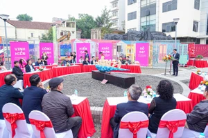 Mặt bằng chờ thi công quảng trường – công viên phía Đông hồ Hoàn Kiếm khoác 'áo mới' đón Tết