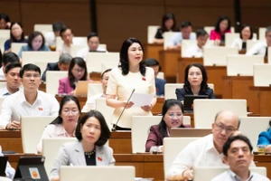 Đề nghị nghiên cứu thành công của phim 'Mưa đỏ', MV 'Bắc Bling' để làm công nghiệp văn hoá