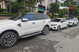 Hà Nội đề xuất tăng từ 1,5-2,4 lần phí trông giữ ô tô, xe máy ở lòng đường trong Vành đai 1