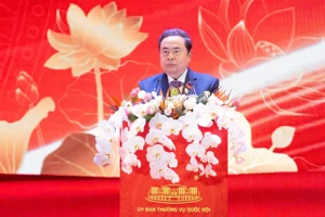 Chủ tịch Quốc hội: Xây dựng chính quyền địa phương phục vụ Nhân dân
