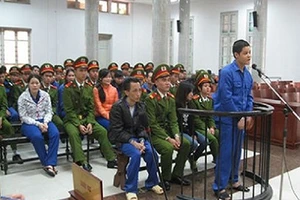 Buôn ma túy, cặp vợ chồng 'hờ' lãnh án tử và chung thân