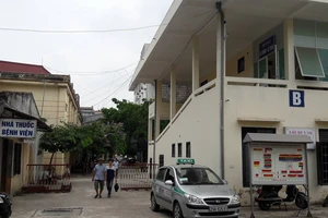 Sản phụ tử vong, người nhà cho rằng có vết mổ bất thường 