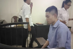 Kẻ đánh chết bạn tù vì rửa chén bẩn lãnh án