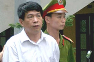 Cựu TGĐ PMU 18 Bùi Tiến Dũng không được đặc xá