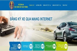Thí điểm đăng ký xe trực tuyến tại Hà Nội và TP.HCM