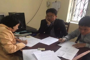 Tước bằng lái 3 tài xế chạy xe ngược chiều trên cao tốc