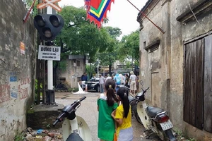 Người phụ nữ bị tàu hỏa tông tử vong 