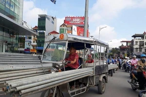Tung cảnh sát hình sự xử lý bảo kê xe thương binh giả