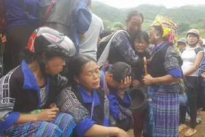 Cơn lũ “cướp” đi vợ và 2 con của người đàn ông