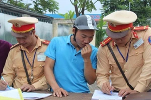 Được dùng bản sao khi đã thế chấp giấy tờ xe