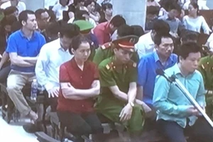 Đề nghị bà Hứa Thị Phấn hoàn trả 500 tỉ 