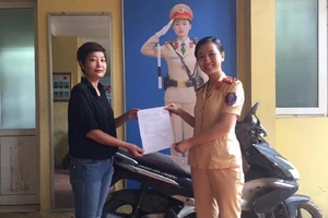 Bất ngờ nhận lại xe sau 7 năm bị mất