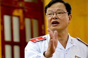 'Đưa quan chức đi thăm nhà tù: Chưa cần!'