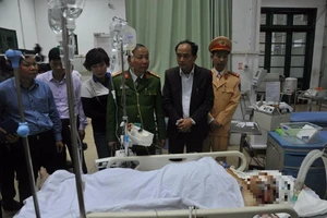 Thăng cấp hàm cho CSGT bị xe vi phạm tông tử vong