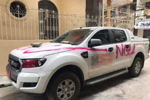 Cảnh sát truy tìm kẻ phun sơn hàng chục xế hộp