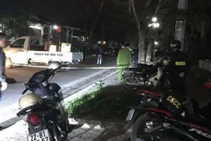 Xảy ra án mạng chỉ vì chuyện gọi lấy tăm, giấy ăn