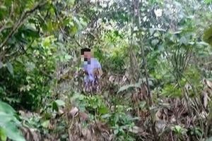 Sát hại dã man 2 cha con rồi vào rừng treo cổ tự vẫn