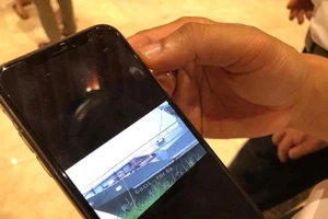 Thông tin mới vụ tàu cảnh sát đứng cạnh tàu cát tặc