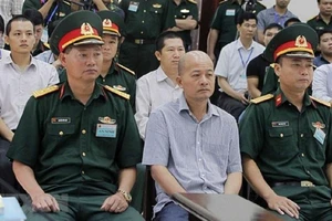 Vụ Út “trọc”: Ký hợp đồng giả vì không muốn xấu danh quân đội?