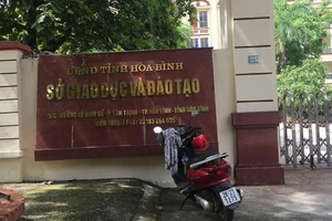 Khởi tố vụ án gian lận điểm thi tại Hòa Bình