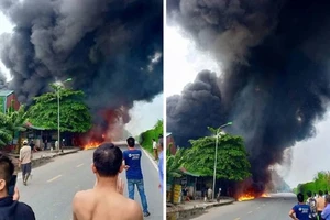 Cháy xưởng sơn, 3 đơn vị PCCC hợp sức dập lửa