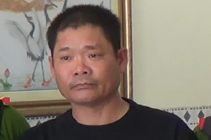 Bắt 1 thành viên của tổ chức Việt Tân cùng nhiều súng đạn