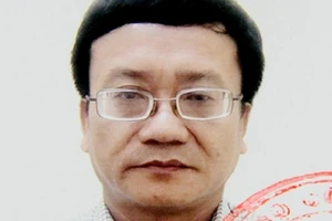 Bộ Công an bắt giam 1 trưởng phòng gian lận điểm tại Hòa Bình