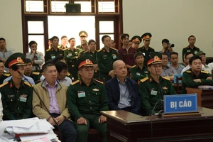 Xử Út 'trọc': 'Bị cáo chỉ là bù nhìn, quyền đều do anh Hệ'