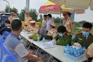 Tài xế đầu kéo dương tính ma túy vì... uống 'rượu 138'