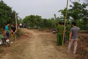 Thấy cảnh sát, nhiều con bạc trong sới 'khủng' nhảy sông