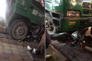 Xe chở rác tông hàng loạt xe, 2 người bị thương nặng