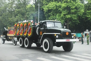 Đưa linh cữu Đại tướng Lê Đức Anh rời Hà Nội vào TP.HCM