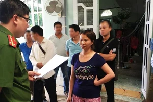 Vì sao mẹ nữ sinh giao gà ở Điện Biên bị bắt giam?