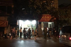 Nghẹt thở Trưởng công an quận đối phó kẻ uy hiếp 1 phụ nữ