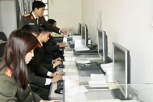 Năm 2019, Bộ Công an chi hơn 41 tỉ đồng để mua máy tính