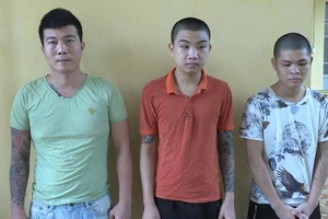 Đi đòi nợ giúp, 5 người bị khởi tố, truy nã