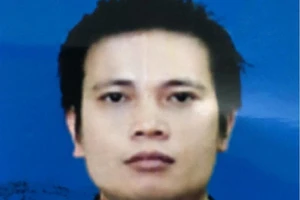 Bộ Công an truy nã chủ tịch Trường ĐH Đông Đô