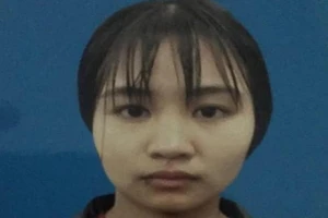 Truy nã cô gái 18 tuổi vì lừa bạn đi làm gái mại dâm