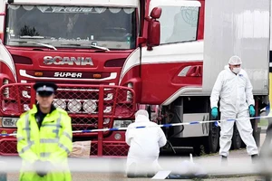 Thủ tướng chỉ đạo xác minh vụ 39 người chết trong container