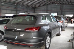 Tịch thu ô tô có bản đồ 'đường lưỡi bò' phi pháp 