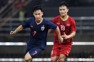 Sốc: Gần 1.000 vé giả trận Việt Nam - Thái Lan