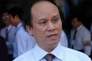 Thu cả 'kho' súng đạn trong nhà cựu chủ tịch TP Đà Nẵng