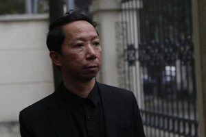 Vụ Trường Gateway: 'Con tôi chết còn quá nhiều uẩn khúc'