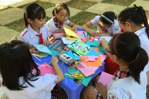 Hà Nội: Giáo viên, học sinh phải nghỉ nếu bị sốt